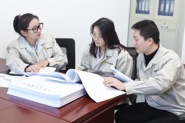 1767859773792237.png 郭輝3_副本.png